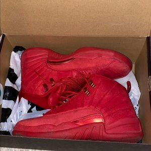 Jordan 12 Red